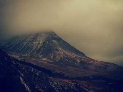 Vivo launches X300 Ultra flagship ‘designed for professional photography’