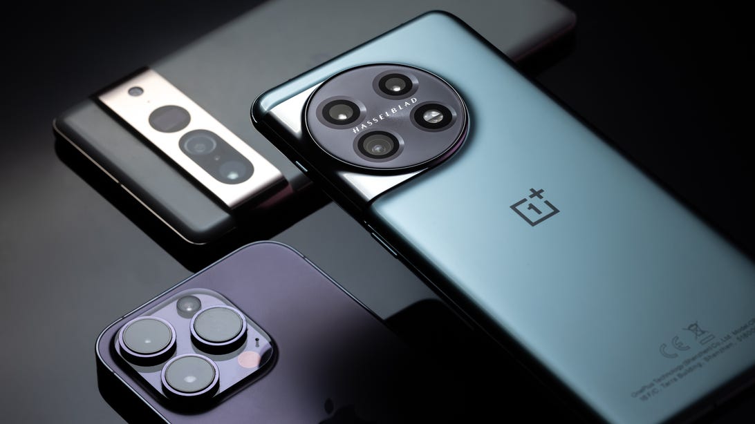 Want a New iPhone or Android Phone? Read This Before You Buy